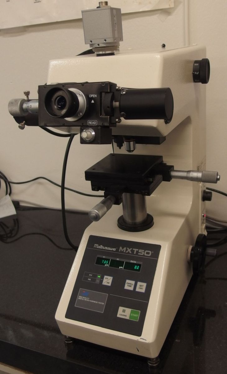 Micro Vickers indenter (hardness measurement)